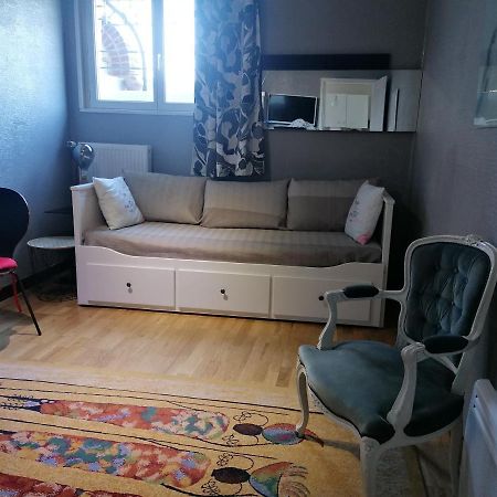 Charmant Appartement 10Mn Rouen 弗兰奎维尔-圣皮尔 外观 照片